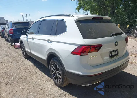 2019 Volkswagen Tiguan 2.0T Se/2.0T Sel/2.0T Sel R-Line/2.0T Sel R-Line Black из США, поврежденный, VIN 3VV2B7AX2KM044512